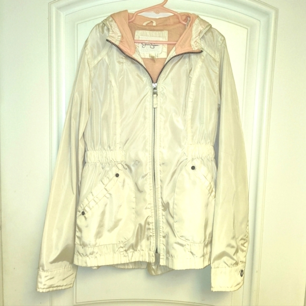 EUC JESSICA SIMPSON WHITE WINDBREAKER WITH PINK LIINING WITH HOOD SIZE L 14/16